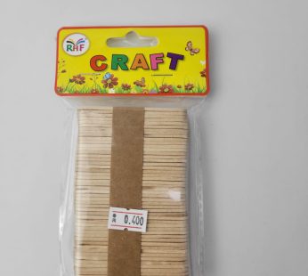 أعواد خشبية صغيرة